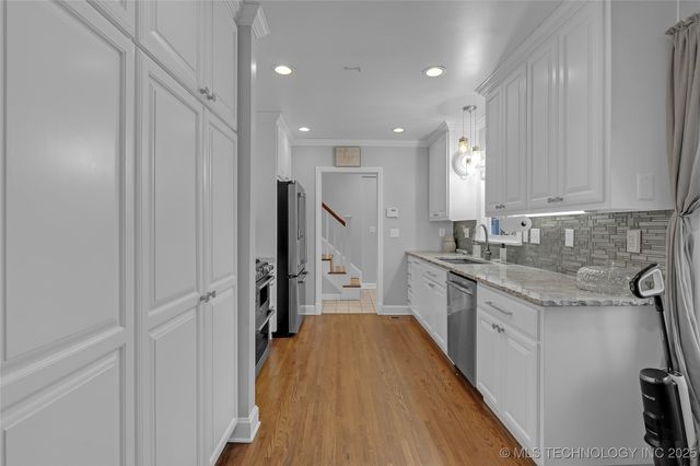 9601 N 89th East Avenue, Owasso, OK 74055