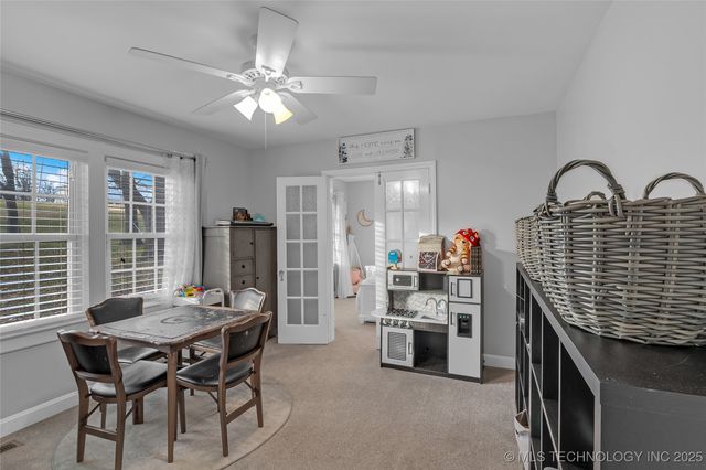 9601 N 89th East Avenue, Owasso, OK 74055