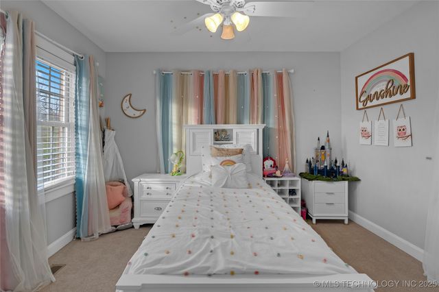 9601 N 89th East Avenue, Owasso, OK 74055