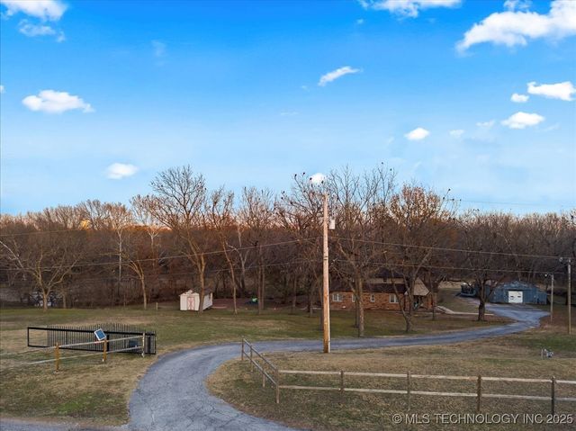 9601 N 89th East Avenue, Owasso, OK 74055