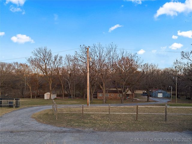 9601 N 89th East Avenue, Owasso, OK 74055