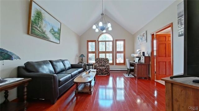 120 McKensy Place, Mohawk, NY 13407