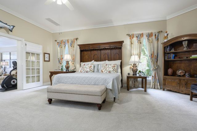 11904 Forest Lakes Lane, Dallas, TX 75230