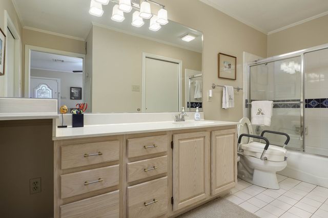 11904 Forest Lakes Lane, Dallas, TX 75230