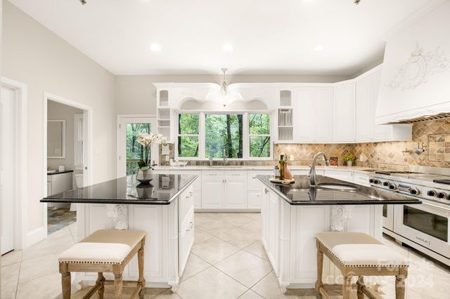 10250 Barringer Court, Mount Pleasant, NC 28124
