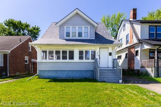 12568 Wilshire Drive, Detroit, MI 48213
