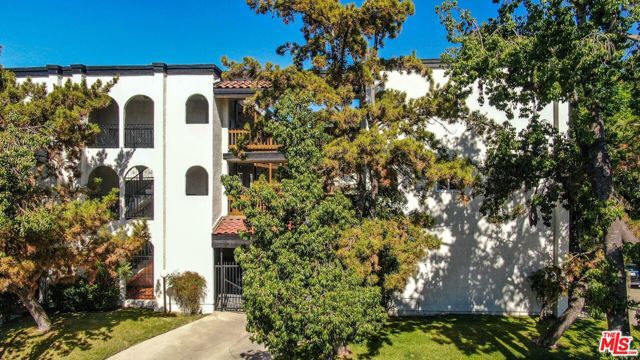 629 E Elk Avenue, Glendale, CA 91205