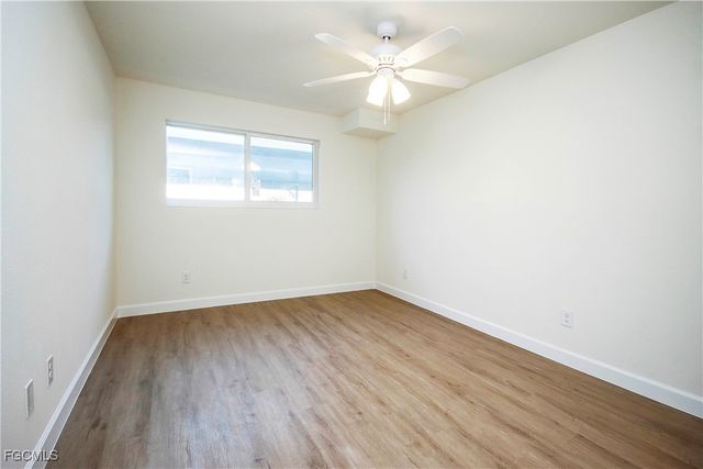 561 Periwinkle WAY E2, Sanibel, FL 33957