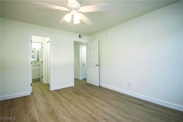 561 Periwinkle WAY E2, Sanibel, FL 33957