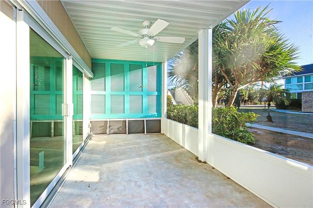 561 Periwinkle WAY E2, Sanibel, FL 33957