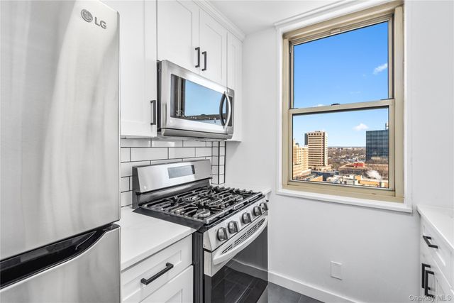 118-18 Union Turnpike 11A, Kew Gardens, NY 11415