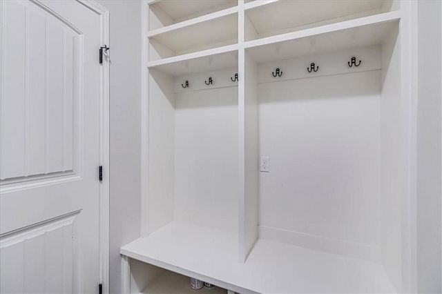 3833 Pennine Way, Corpus Christi, TX 78414