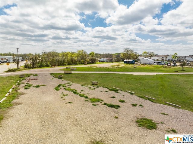 1503 Holland Road, Belton, TX 76513