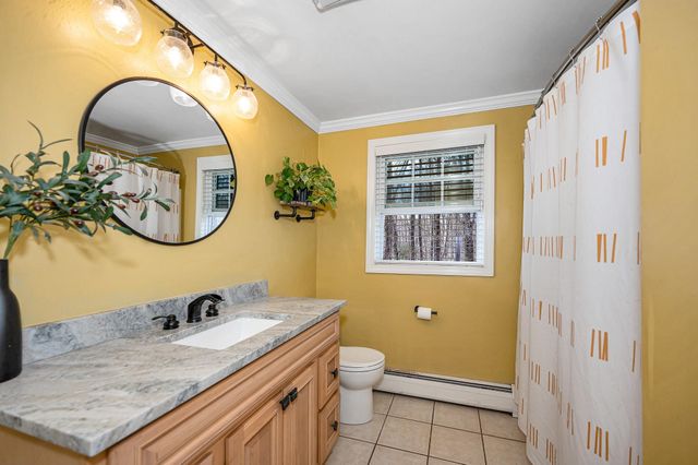 20 Crowley Road, Candia, NH 03034