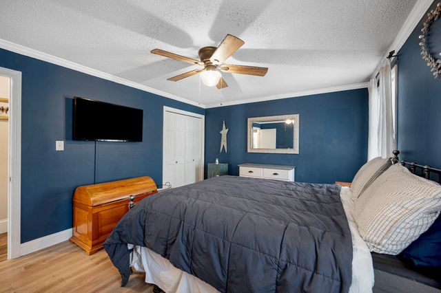 20 Crowley Road, Candia, NH 03034