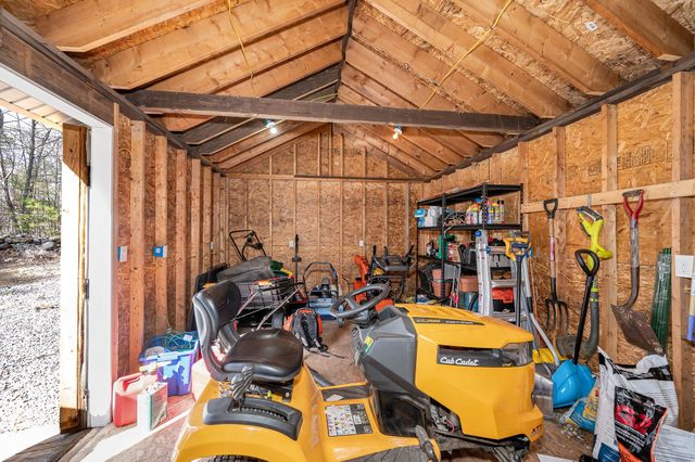 20 Crowley Road, Candia, NH 03034