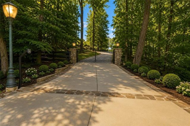 13460 Providence Road, Milton, GA 30009