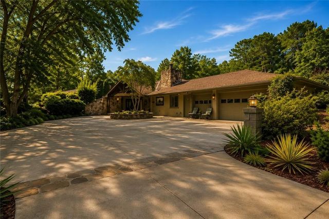 13460 Providence Road, Milton, GA 30009