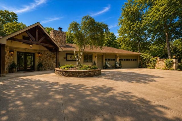 13460 Providence Road, Milton, GA 30009