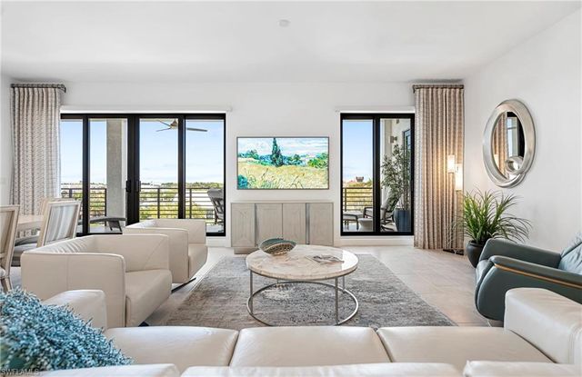 1115 Central AVE 557, Naples, FL 34102