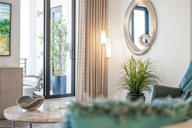 1115 Central AVE 557, Naples, FL 34102