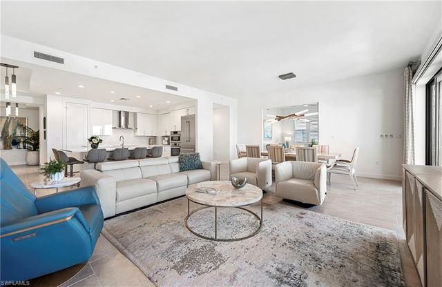 1115 Central AVE 557, Naples, FL 34102