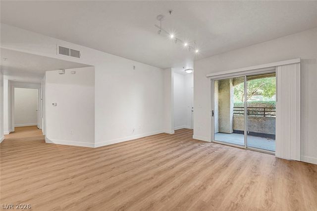 2291 West Horizon Ridge Parkway 5129, Henderson, NV 89052