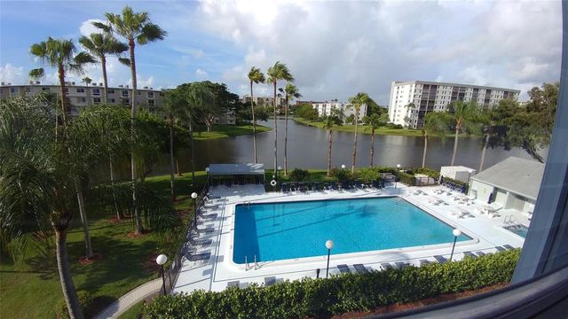 2222 N Cypress Bend 309, Pompano Beach, FL 33069