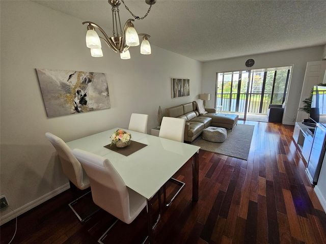 2222 N Cypress Bend 309, Pompano Beach, FL 33069