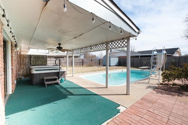 3000 N Glenhaven Drive, Midwest City, OK 73110