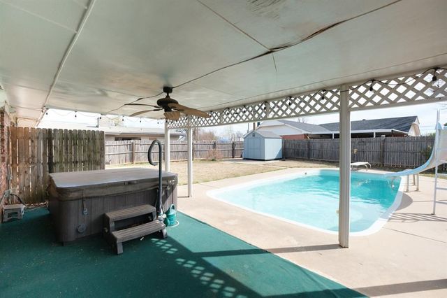 3000 N Glenhaven Drive, Midwest City, OK 73110