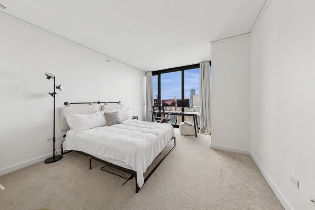 225 N Columbus Drive 5905, Chicago, IL 60601