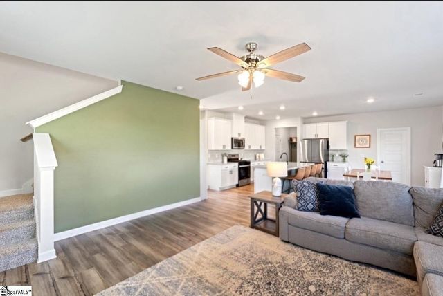 1019 Appalachian Drive, Moore, SC 29369