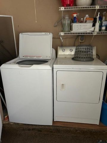 221 Lake Meryl Drive, West Palm Beach, FL 33411