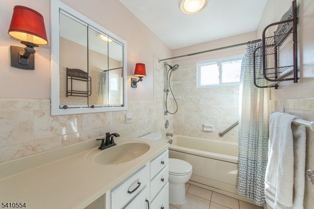 25 BUDD ST, Randolph Twp., NJ 07869