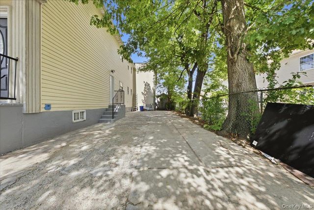 14537 105th Avenue, Jamaica, NY 11435
