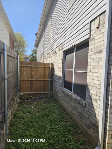 8408 Southern Prairie Drive, Fort Worth, TX 76123