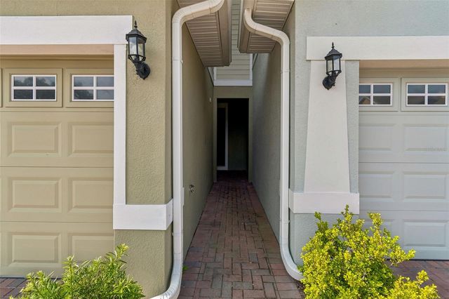 34214 CINDER WAY, Wesley Chapel, FL 33545