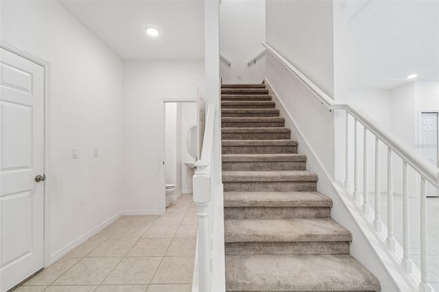 34214 CINDER WAY, Wesley Chapel, FL 33545