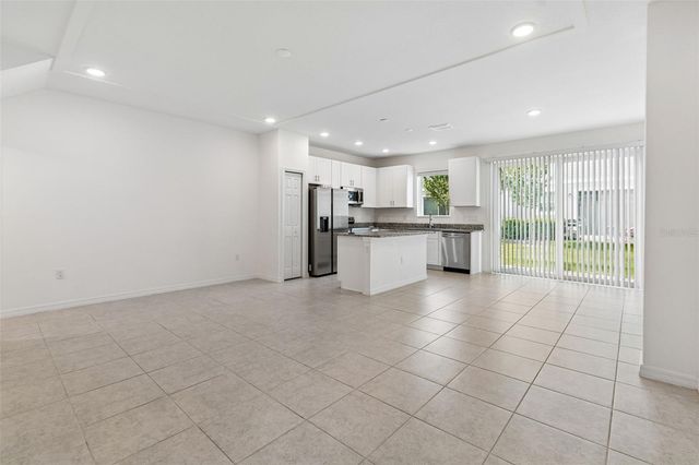 34214 CINDER WAY, Wesley Chapel, FL 33545
