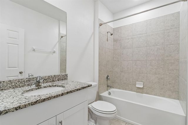 34214 CINDER WAY, Wesley Chapel, FL 33545