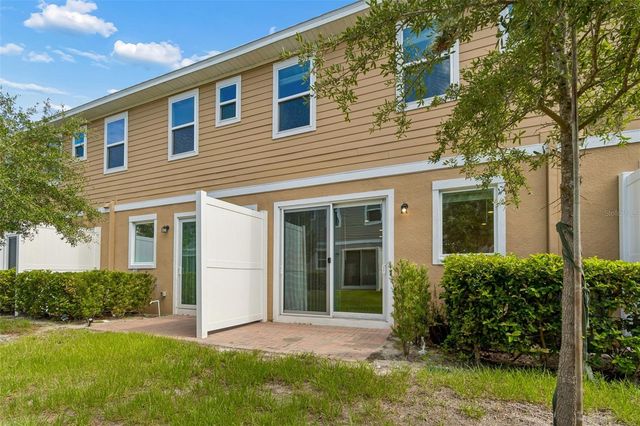 34214 CINDER WAY, Wesley Chapel, FL 33545