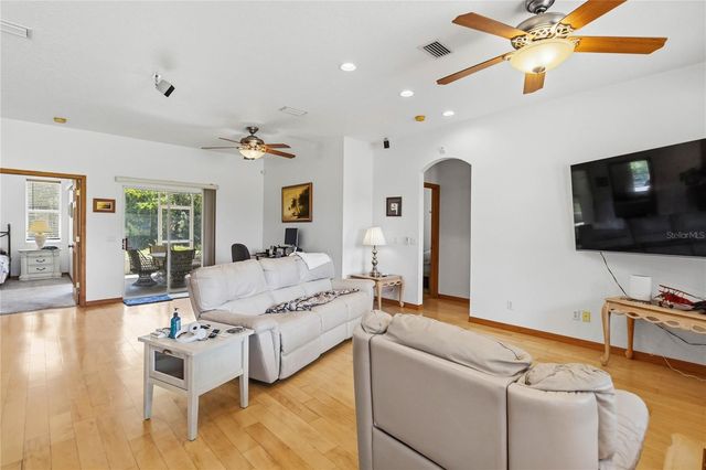 1300 S NARCOOSSEE ROAD, St Cloud, FL 34771