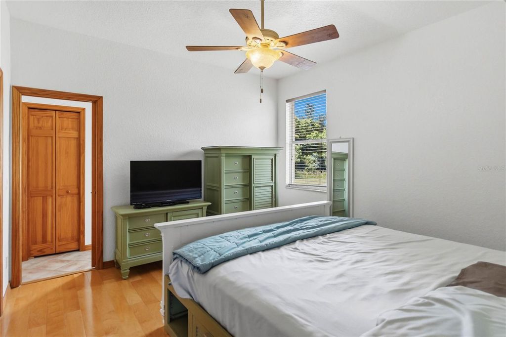 Image 23 of property listing at 1300 S NARCOOSSEE ROAD, St Cloud, FL 34771