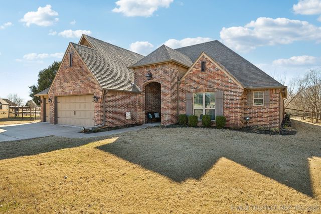 20832 S Laurel Street, Claremore, OK 74019