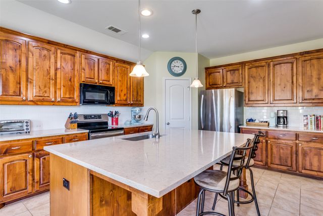 9209 Hunters Court, White Settlement, TX 76108