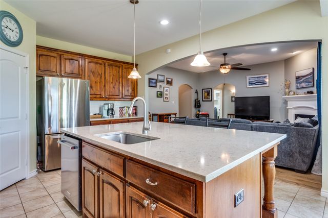 9209 Hunters Court, White Settlement, TX 76108