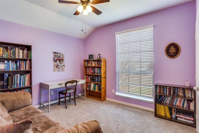 9209 Hunters Court, White Settlement, TX 76108