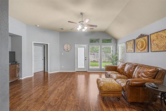 18902 Callepine Lane, Tomball, TX 77377