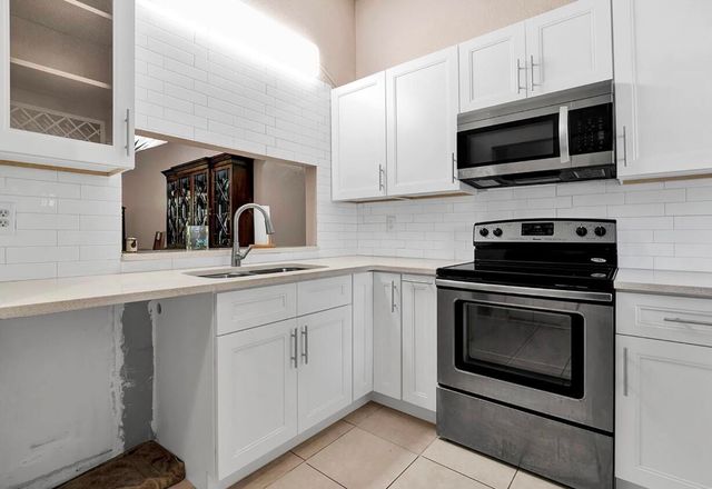 11665 NW 45th Street 11665, Coral Springs, FL 33065